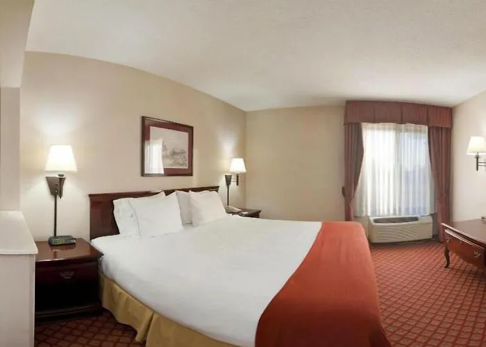Hotel Express By Ihg 3*