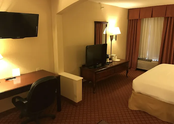 Express By Ihg 3*