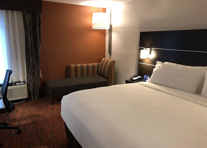 Express By Ihg 3*