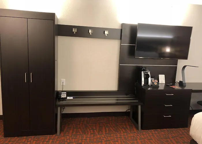 Hotel Express By Ihg