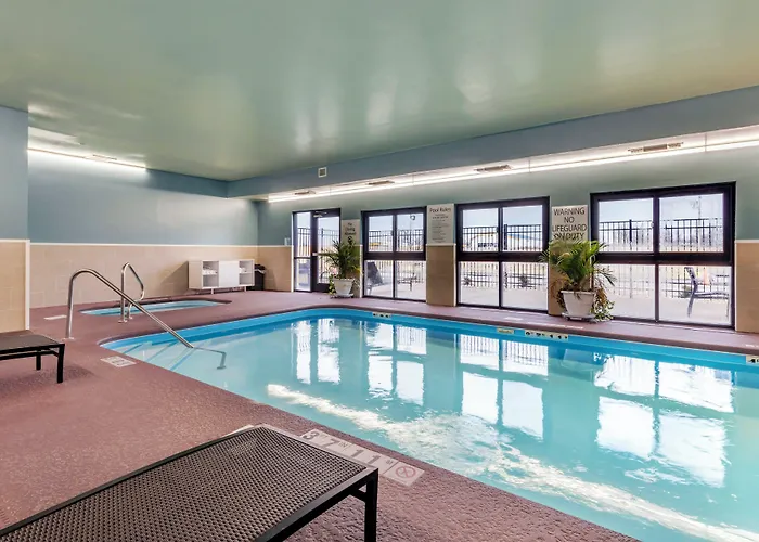 Express By Ihg Metropolis